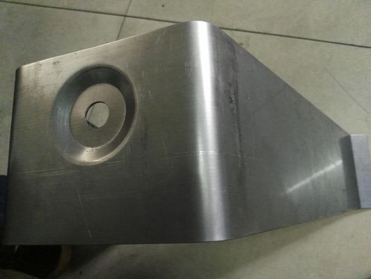 Chapa metálica soldada L processo que carimba a placa para as peças do equipamento do metal do CNC