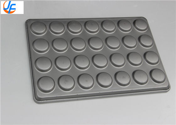 RK Bakeware China Foodservice 42425 Aço aluminizado vitrificado 15 molde 3,42 oz. Pão de Hambúrguer Bandeja Muffin Top Cookie Pa